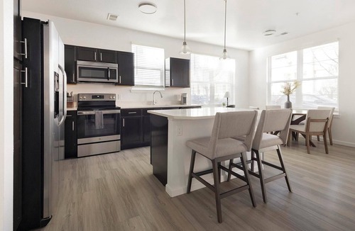 Northeast Park Hill Apartment | Landing | Stylish 2BD, Pool, Clubhouse