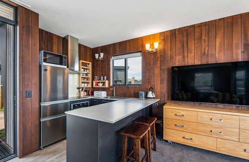 Wanaka House | Landsborough Lane - Wanaka Holiday Studio