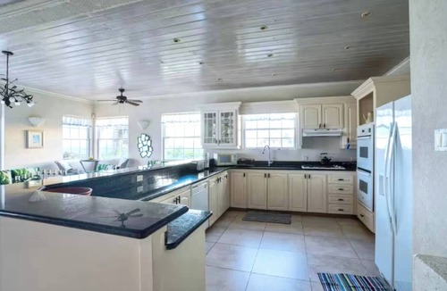 Welches House | Landsdown House - 5bd By ZenBreak