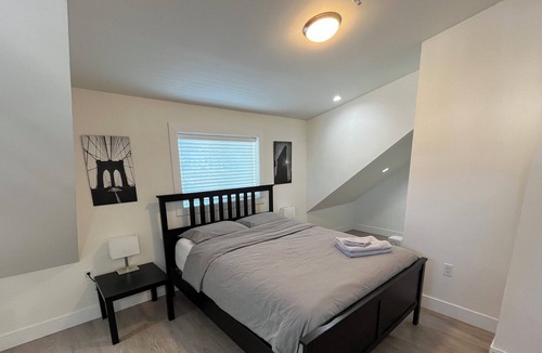 Killarney House | Laneway Home in Vancouver - Super Central