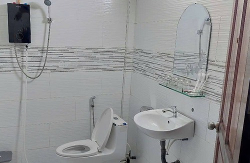Phong Dien Hotel | Lang du lich sinh thai da noi