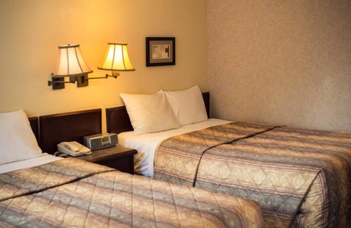 Langley Hotel | Langley Hwy Hotel