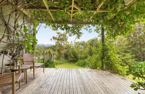 Parapara House | Langley Lodge