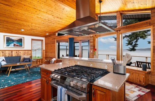 Langley House | Langley Oasis with Beach Access, Yoga Studio, and Chefs Kitchen