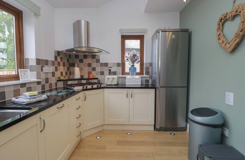 Arnside Cottage | LANGTREE, pet friendly, with open fire in Arnside