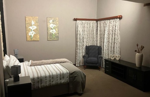 Roodeplaat Apartment | LANIDA Self-catering Accommodation