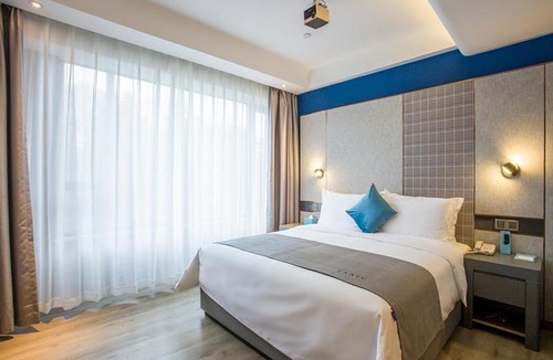 Jingkou District Hotel | Lano Hotel Zhenjiang RT-Mart