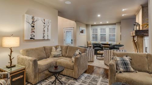 Historic District House | Lansdowne Chateau