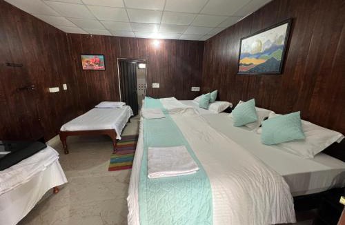 Lansdowne Resort | Lansdowne Hill View Cottages, Shantiraj
