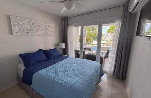 Weston Apartment | Lantana 8
