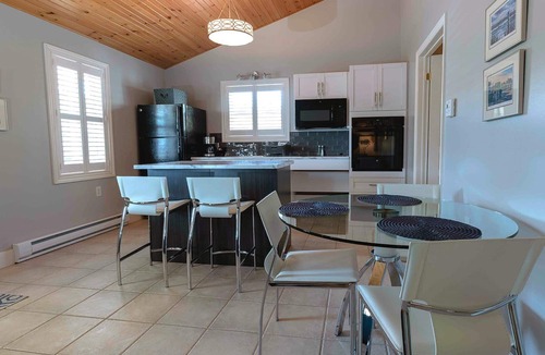 Ingonish Cottage | Lantern Hill & Hollow