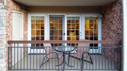 Kenilworth Hotel | Lantern Lodge