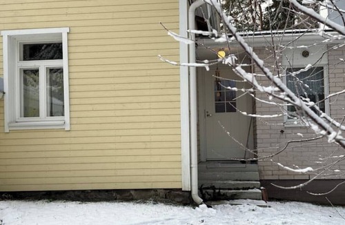 Kisko Cottage | Lapinkangas studio w/sauna. Pet friendly with private garden. Semidetached.