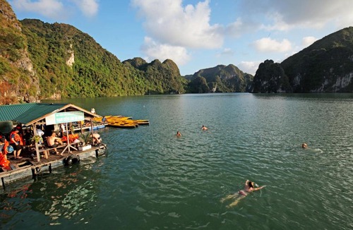 Ha Long Boat Rental | Lapinta Cruise Lan Ha Bay