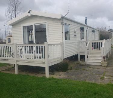 Great Yarmouth Resort | Lapwing 26