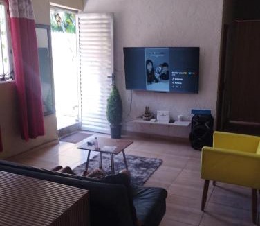 Mongagua House | Lar doce lar