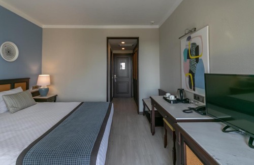 Guzeloba Mahallesi Hotel | Lara Park Hotel