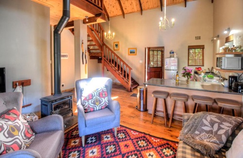 Hogsback Ski Chalet | Laragh-on-Hogsback
