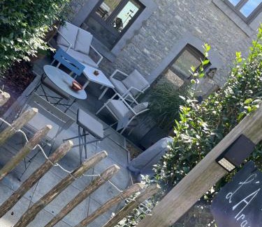 Awagne House | L’Aragne