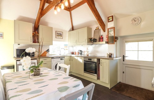 Helford Passage Cottage | Larch Barn