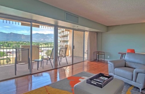 Southeast Colorado Springs Condo | Large 2 bedrooms w/west facing mountain views