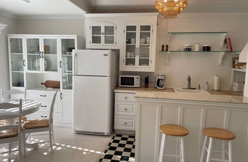 Delray Beach House | Large 2bdr+office+den in IDEAL LOCATION! Short walk to beach AND Atlantic Ave