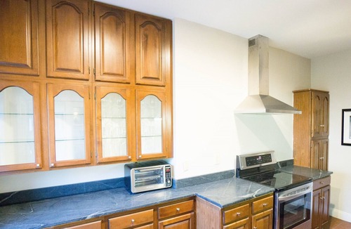 Boston Condo | Large 3.5 BR/2 BA Penthouse Duplex in Boston's Beacon Hill