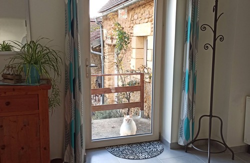 Savignac-de-Miremont House | Large 3★ gîte, nature&comfort in the heart of Périgord Noir near exceptional sites