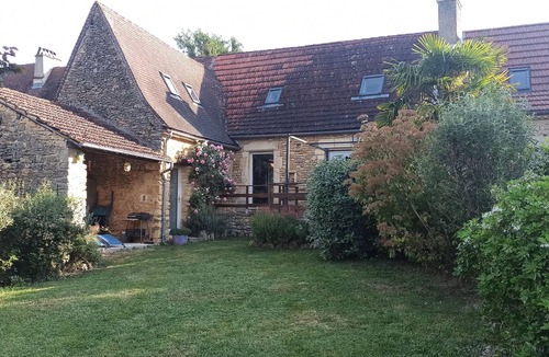 Savignac-de-Miremont House | Large 3★ gîte, nature&comfort in the heart of Périgord Noir near exceptional sites