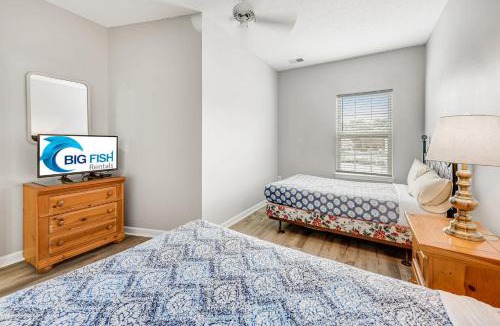 Red Hill House | Large 3BR Private Condo Pool Tennis Great Location