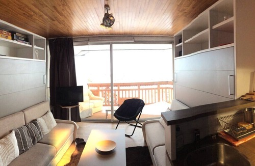 Jeux Apartment | Large 4-person studio with balcony at the foot of the slopes