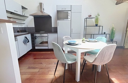 Bahus-Soubiran Apartment | Large 40 M2 studio ideal for curists at the Eugénie les Bains thermal baths