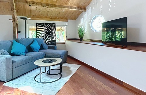 Bahus-Soubiran Apartment | Large 40 M2 studio ideal for curists at the Eugénie les Bains thermal baths