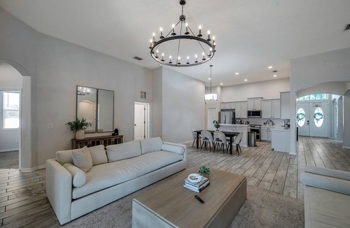 Parrish House | Large 5 bedroom 3 full bath house close to beaches, shopping and parks.