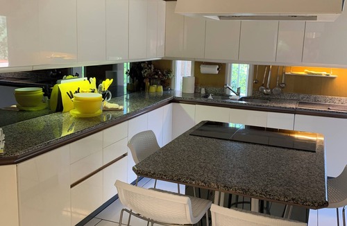 Mougins Villa | Large 600M2 property, tennis and 60sqm pool house with bar-kitchen on 10000 sqm