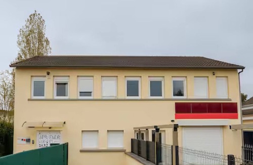 Bretigny-sur-Orge Apartment | Large accommodation (sleeps 26)
