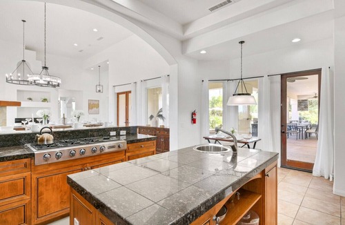 Thousand Palms House | Large Acreage, Pool, Spa, Indoor and Outdoor Games