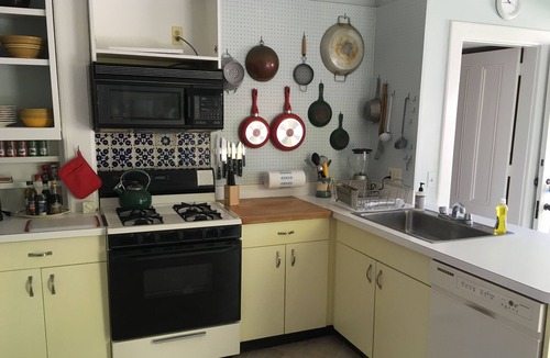 Little Compton House | Large, airy house with lots of outdoor space -- May through mid-June available!