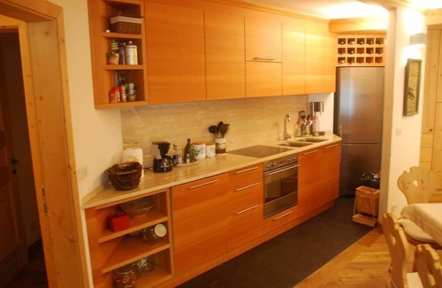 Selva di Val Gardena Apartment | Large and elegant apartment close to the ski slopes