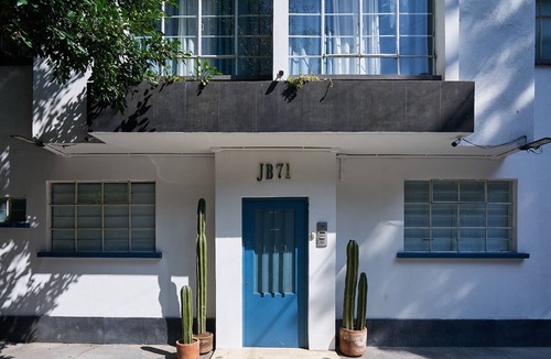 La Condesa Apartment | Large and modern 1-bedroom apartment with kitchen C14