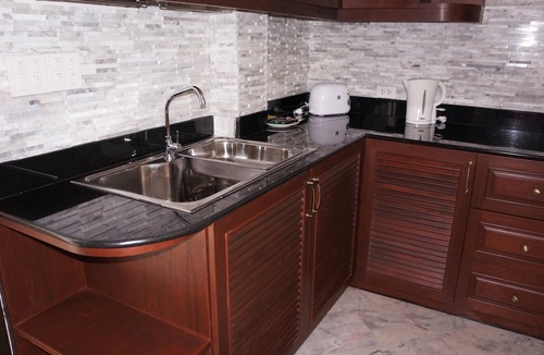 Ban Phe House | Large And Well Appointed Villa And Pool On Ban Phe Beach For Groups Up To 8