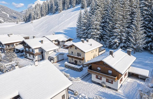 Hochfilzen Apartment | Large apartement, 2 car-minutes from ski lift