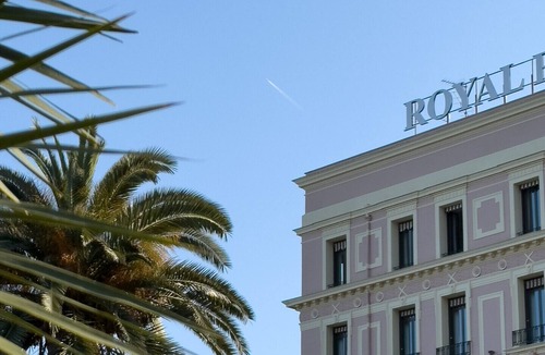 Beaulieu-sur-Mer Apartment | Large apartment in the center close to the beach
