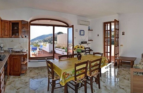Fiaiano Apartment | Large apartment sleeping 9 can accommodate 2 families
