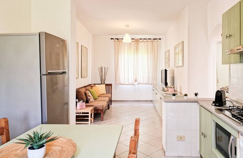 Marina di Campo Apartment | Large apartment with roof terrace - Casa Lucia