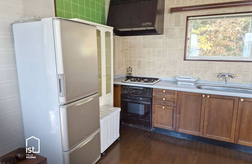 Hinasecho Hinase Villa | Large Beachfront Island Villa Sleeps 12 Ideal for Families and Groups