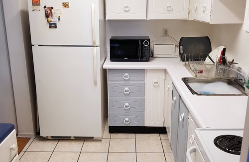Church and Wellesley Apartment | Large, bright apartment downtown near Maple Leaf Gardens. Pet-Friendly