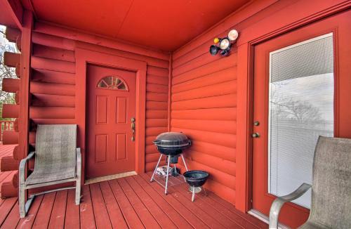 Elizabeth House | Large Cabin w/Deck Overlooking Norfork Lake!