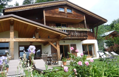 Saint-Jean-de-Sixt Ski Chalet | Large chalet, panoramic view et good furnishings 1100m height 2km from La Clusaz