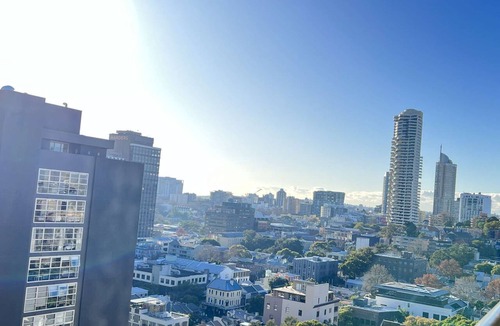 Darlinghurst Apartment | Large City Studio with Big Balcony